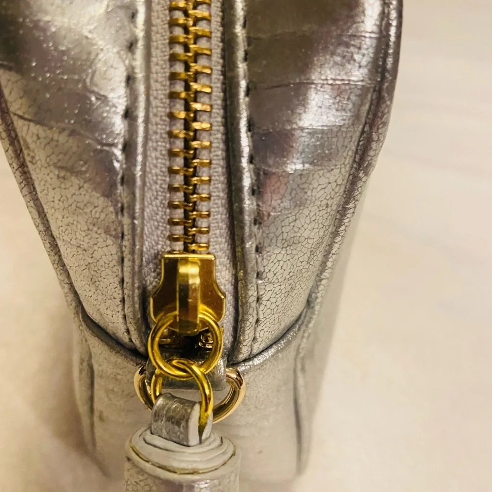 Victoria’s Secret Animal Print Silver GUC